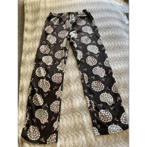 ✧ JUST LIKE NEW✧   MAYFAIR ║  SOFT PRINTED PAJAMA PANTS